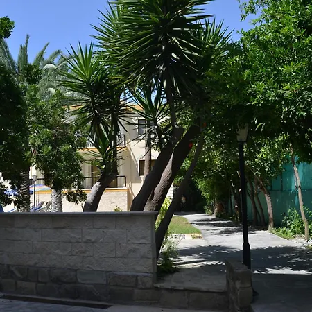 Apart-hotel Odysseas & Eleni 2*