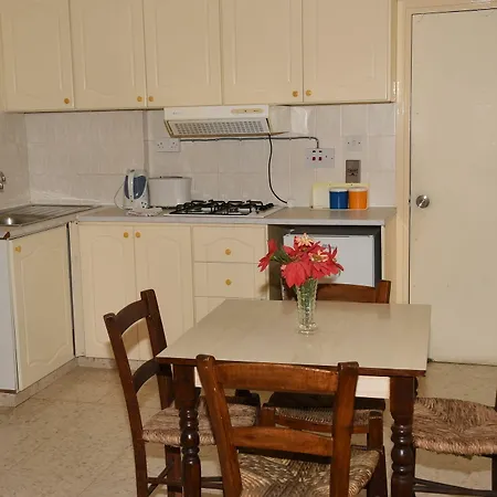 아파트호텔 Odysseas & Eleni 폴리스