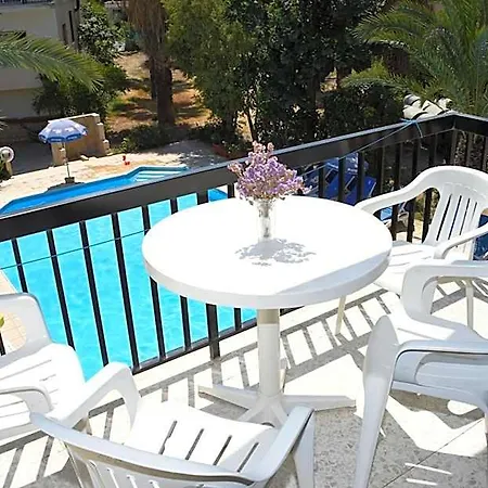 Odysseas & Eleni 4* Polis