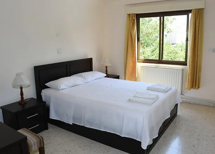 Odysseas & Eleni アパートホテル 4*